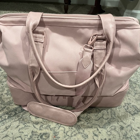 BÉIS Atlas Pink Convertible Weekender - Picture 2 of 6